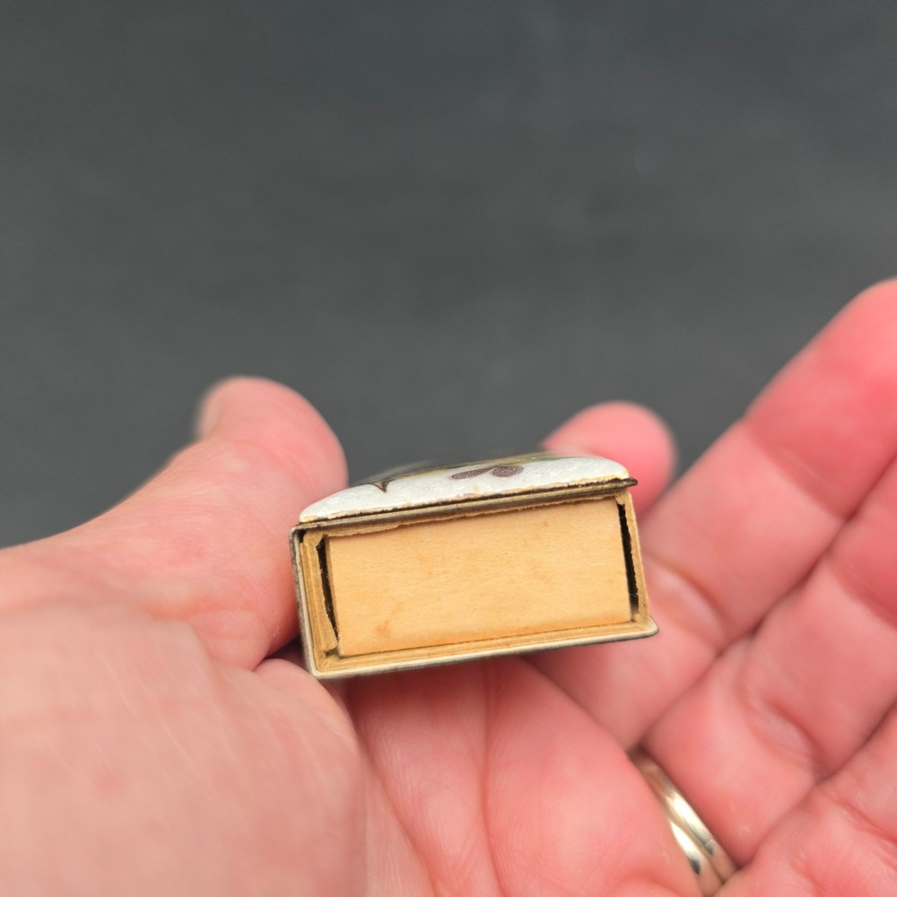 Vintage Brass Guilloche Enamel Meadowlark Bird Matchbox Cover with Matches - Picture 6 of 10